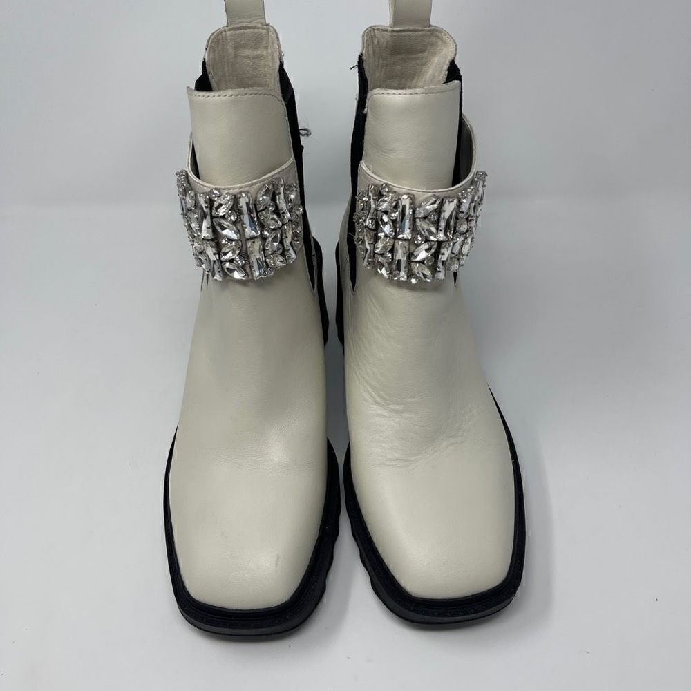 KARL LAGERFELD PARIS Cavin Metallic Block Heel Square Ankle Boot Sz 10 - Picture 1 of 7